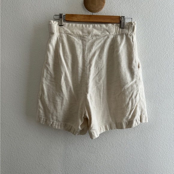 Lacausa Linen Blend Pleated Shorts - Picture 5 of 9